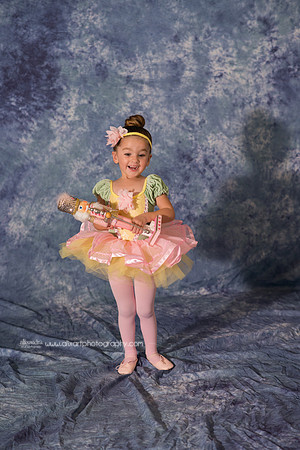 _DSC6967Jenna_Farhat_A