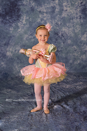 _DSC6976_Saige_Sullivan_E-Edit